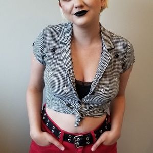 Black and white black blouse